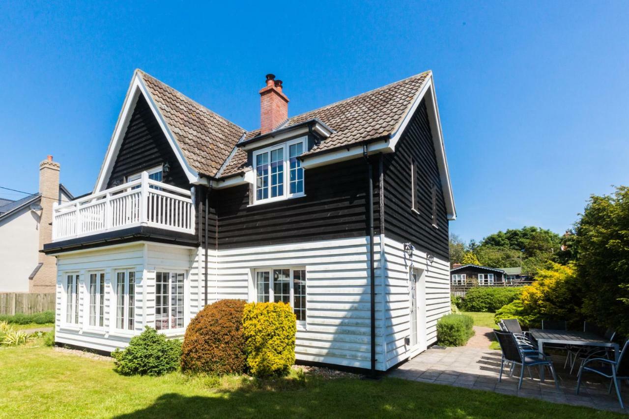 Lake Cottage - A Large Holiday Home In Thorpeness - Close To The Beach And The Meare - Aldeburgh Coastal Cottages Exterior foto