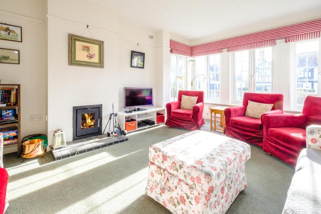 Lake Cottage - A Large Holiday Home In Thorpeness - Close To The Beach And The Meare - Aldeburgh Coastal Cottages Exterior foto